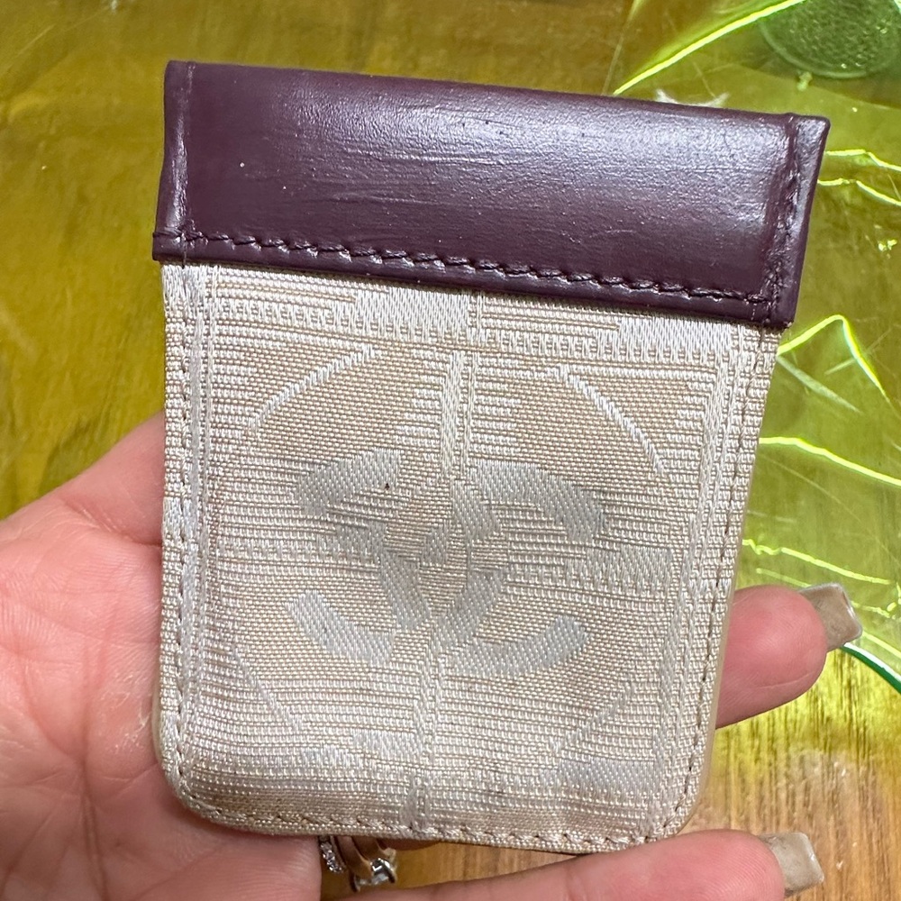Authentic Chanel small pouch - Picture 4 of 6